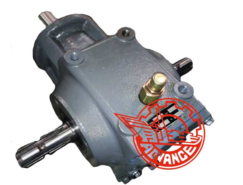 Foeragemachines versnellingsbak